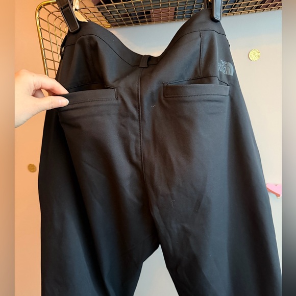 The North Face Standard Tapered Pants – Outdoor / Travel Pants - Picture 7 of 10